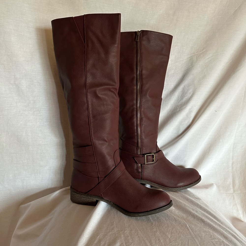 Just Fab Didoa Burgundy boots